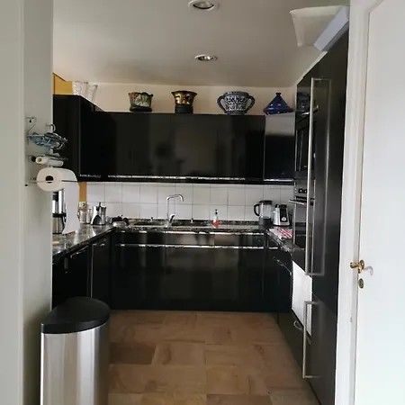 Ponsardin 96b Апартаменты *